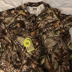 Camouflage quarter zip pullover XXL but a little snug NWT